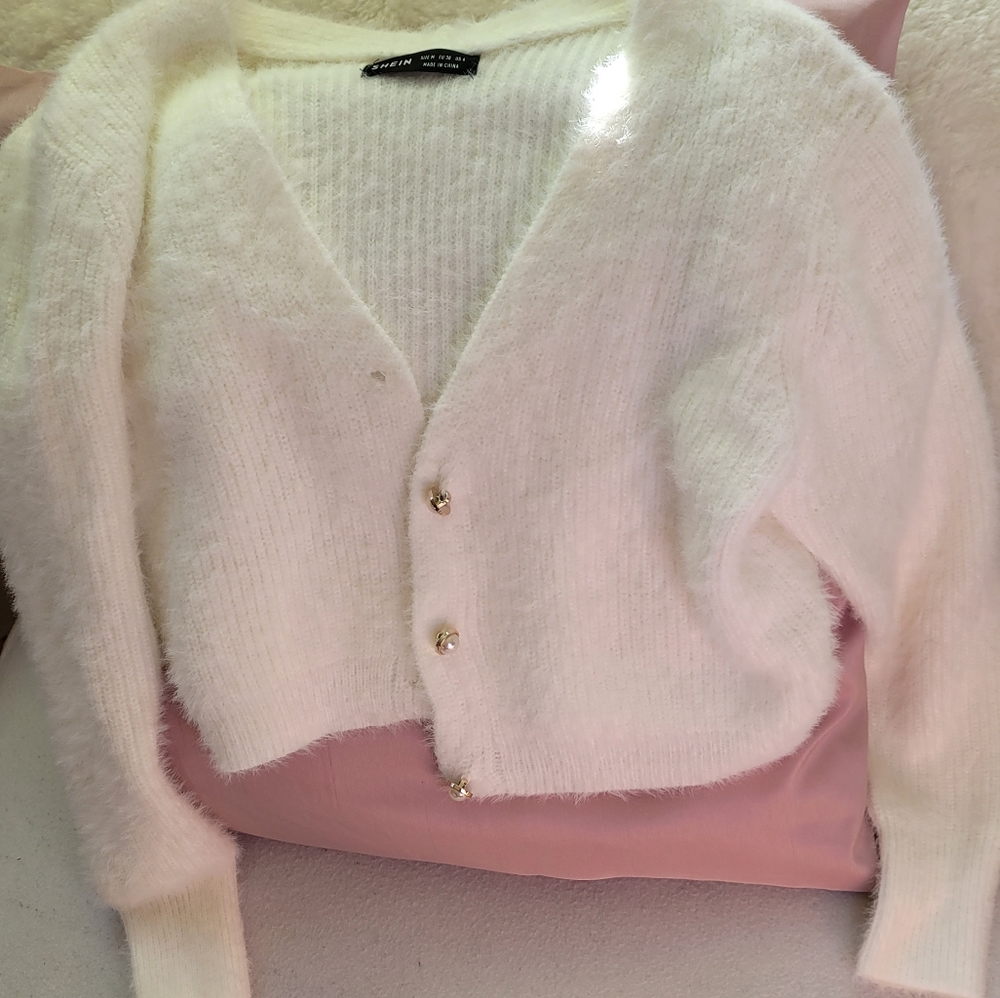 Fuzzy white crop cardigan